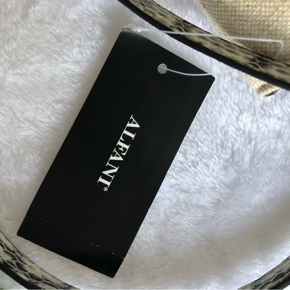 Alfani Mini Toggle Crossbody, Linen-snake, NWT - Picture 9 of 10